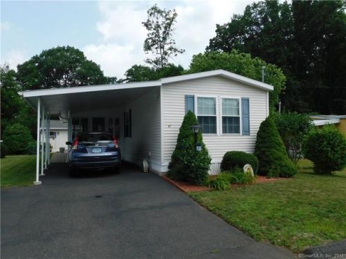47 North Rd, Southington, CT 06489-1834