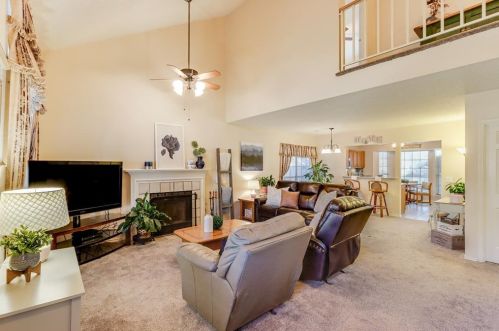 301 Chapman St, Cedar Hill TX 75104-4941 exterior