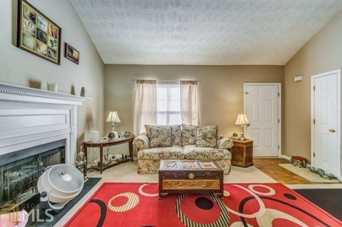7144 Wildflower Walk, Winston, GA 30187-1752