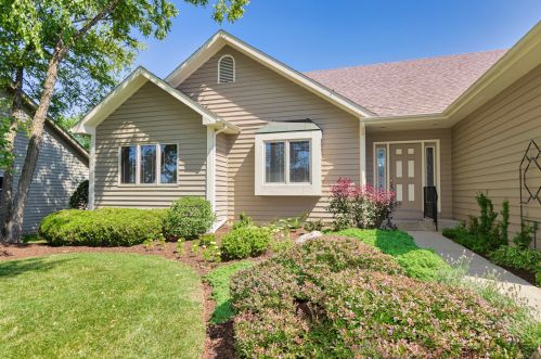 39906 Harbor Ridge Dr, Antioch, IL 60002-2317
