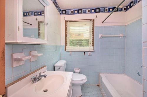 1347 Benteen Way, Atlanta GA  30315-3102 exterior