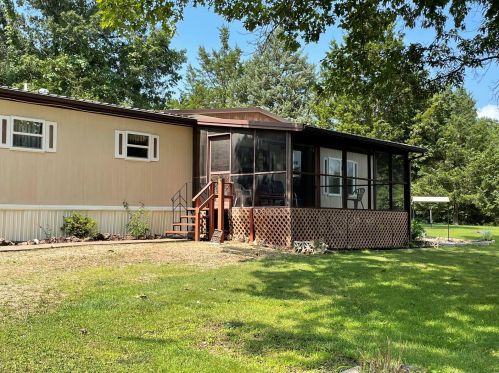 9373 Angle Dr, Bonne Terre, MO 63628-3832