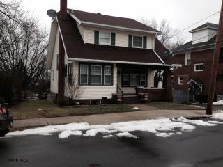 2510 10th St, Altoona, PA 16601-3827