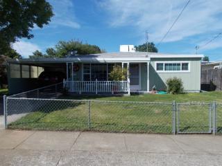 200 Tedford Ave, Ukiah CA  95482-6532 exterior