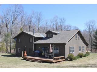528 Eureka Rd, Weathersfield, VT 05156-8840
