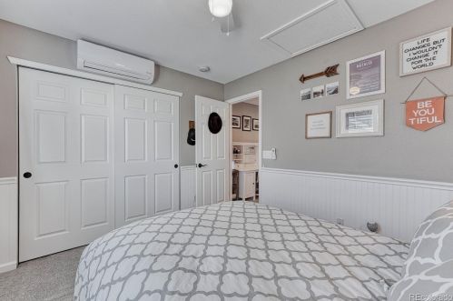 6051 Valdai Way, Aurora CO 80015-6521 exterior