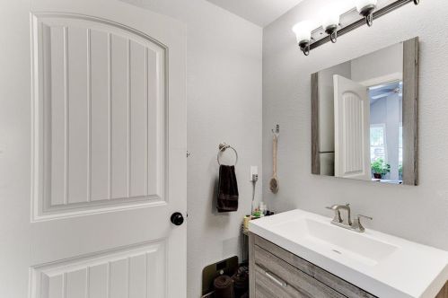 2604 Ryan Ave, Fort Worth TX  76110-3026 exterior