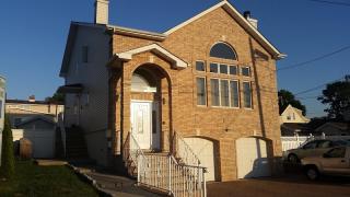 718 Lincoln St, Lyndhurst, NJ 07071-3122