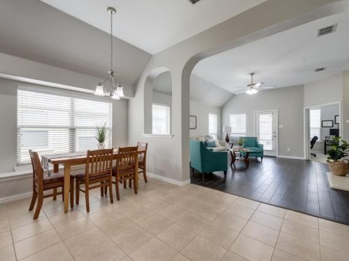 8632 Running River Ln, Fort Worth TX  76131-3380 exterior