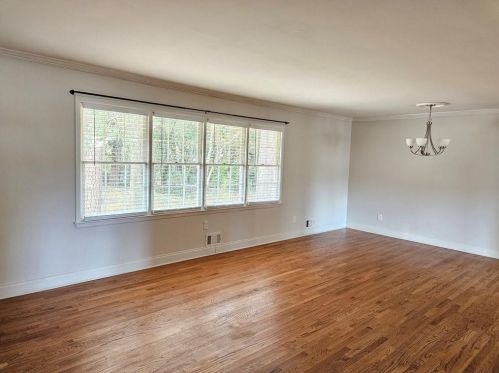 4882 Happy Hollow Rd, Atlanta GA  30360-1672 exterior