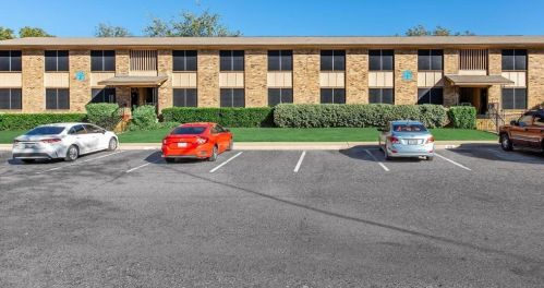 5501 Adams Dr, Fort Worth TX  76117-4504 exterior
