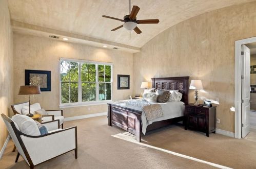 4008 Dry Creek Dr, Austin TX  78731-4825 exterior