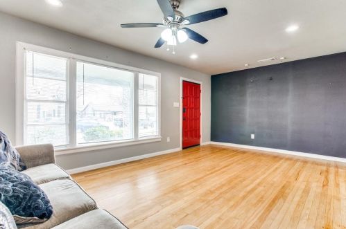 2309 Bonnie Brae Ave, Fort Worth TX  76111-5103 exterior