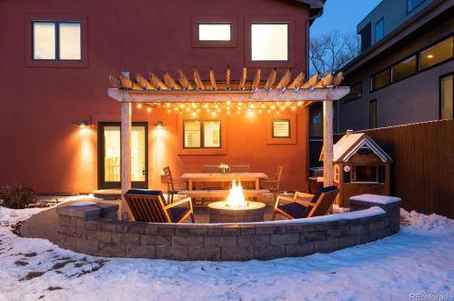 651 Dexter St, Denver CO  80220-5037 exterior