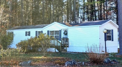 20 Colonial Vlg, Somersworth, NH 03878-1547