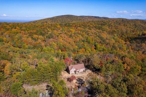 587 Oak Trce, Big Canoe GA  30143-9204 exterior