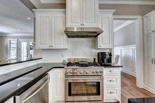1603 Grant Dr, Atlanta GA  30319-3589 exterior