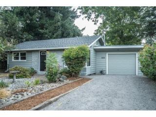 1838 113 Ave, Portland OR  97220-1904 exterior