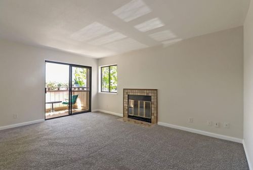 25113 Copa Del Oro Dr, Hayward, CA 94545-2574