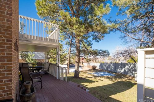 7162 Poplar St, Englewood CO  80112-1636 exterior