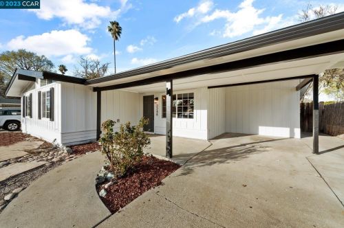2248 Huron Dr, Concord CA  94519-2033 exterior