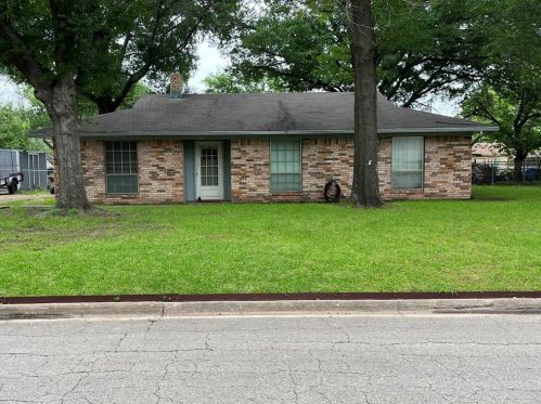 2508 Pecan St, Commerce, TX 75428-3519
