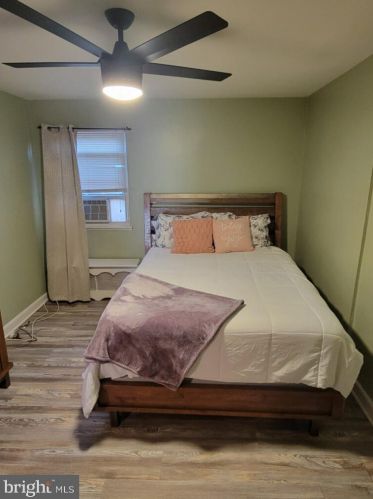 6312 10th St, Philadelphia PA 19141-3804 exterior