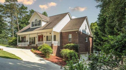 1103 Magnolia Dr, Villa Rica, GA 30180-3949
