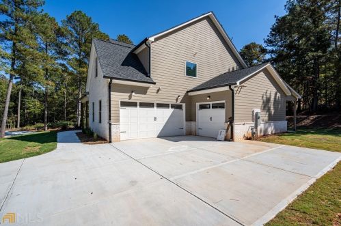 304 Brook Hollow Ln, Loganville, GA 30052-2998