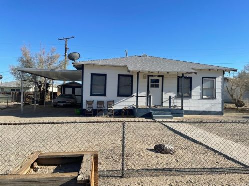 13447 Yucca St, Trona, CA 93562-2060