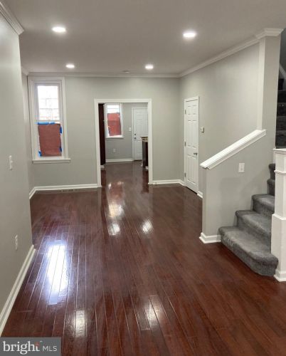 2916 27th St, Philadelphia, PA 19132-1214