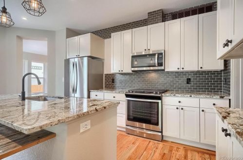 151 Lincoln St, Denver CO  80209-1629 exterior
