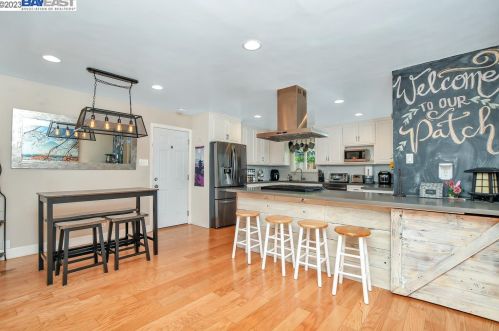 3619 Thunderbird Ct, Concord CA  94520-1430 exterior