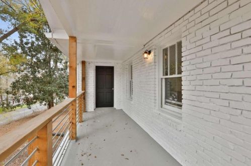 10 Hollis Hts, Newnan, GA 30263-2716