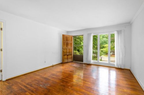 2072 Clairmont Ter, Atlanta GA  30345-2312 exterior
