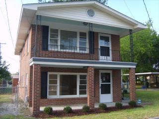 415 Indigo Ave, Cayce-West Columbia SC  29033-4327 exterior