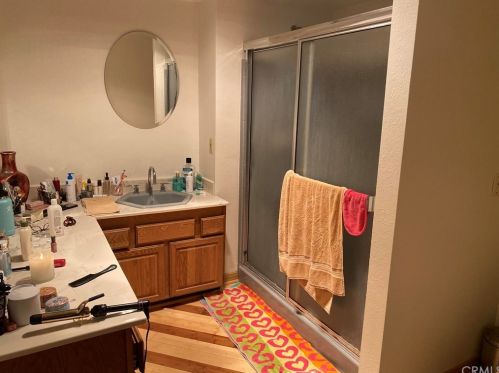 6337 Westview Dr, Riverside CA  92506-5325 exterior