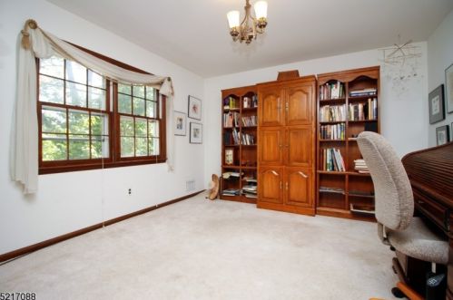 7 Wooded Hl Ln, Dover NJ  07869-3821 exterior