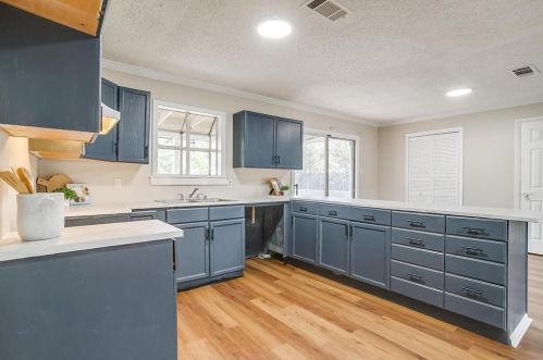 5112 Sabelle Ln, Fort Worth TX  76117-2438 exterior