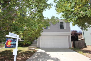 19878 Girard Dr, Denver, CO 80013-3752
