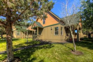 1683 Prairie Falcon Dr, Eagle Crest, OR 97756-7354
