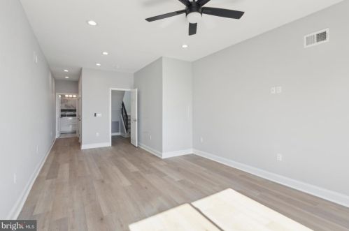 1838 4 St, Philadelphia PA 19122-2202 exterior