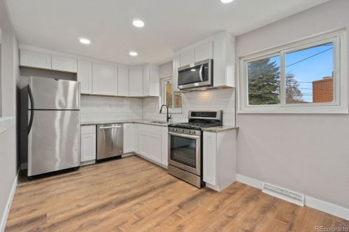 8123 Logan St, Denver CO  80203-1209 exterior