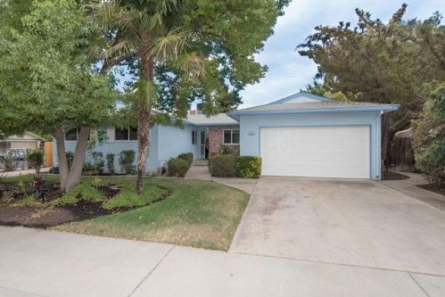 1311 Fordham Ave, Clovis, CA 93611-3072