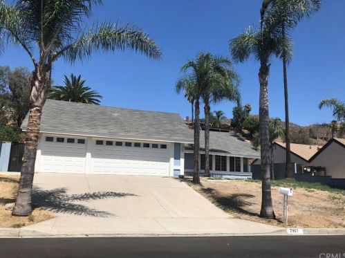 7907 Standish Ave, Riverside, CA 92509-5238