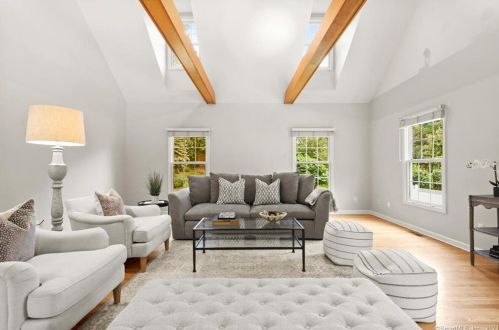 63 Turkey Roost Rd, Upper Stepney CT  06468-3127 exterior