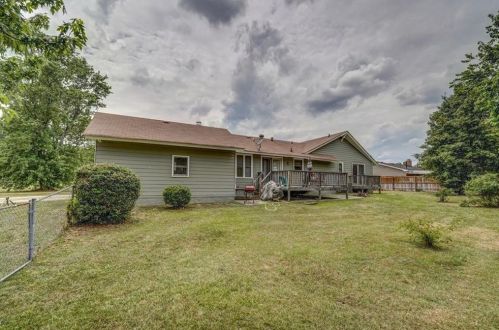 1985 Smyrna Ln, Conyers GA 30094-5158 exterior