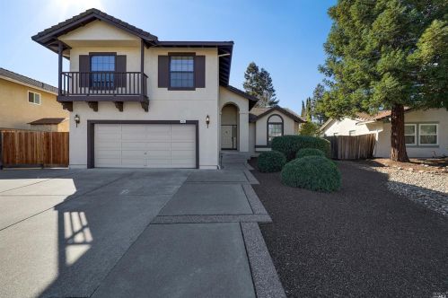 406 Stonecastle Way, Vacaville, CA 95687-9452