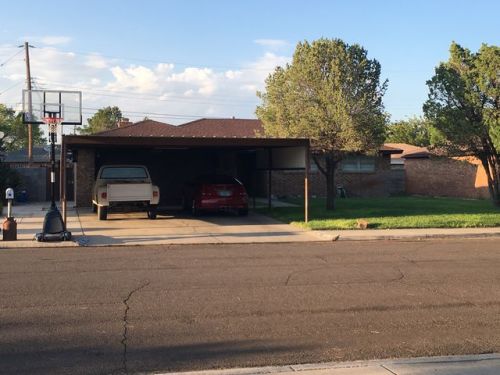 408 Taos St, Hobbs, NM 88240-1250