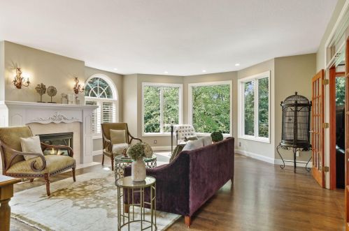 3315 Crestmoor Dr, Saint Paul MN  55125-5006 exterior